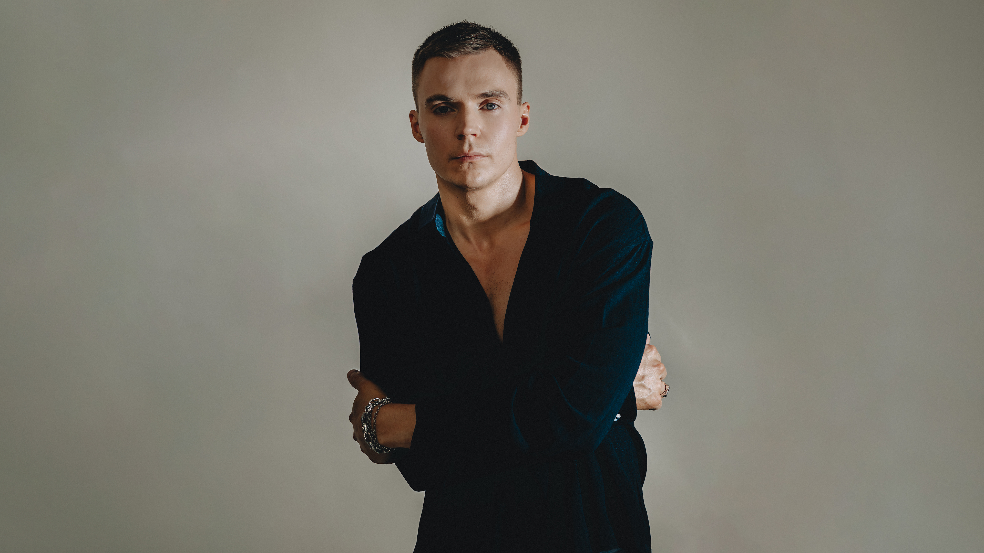 YouTube-kansikuva - Elias Kaskinen - Meidän tässä kuuluisi rakastuu